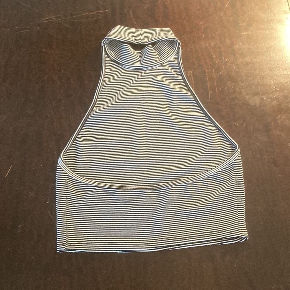 Fashion Brand Company Sexy Soft Halter Top - Picture 2 of 2
